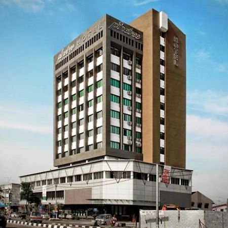Pine Tree Hotel Batu Pahat Eksteriør billede